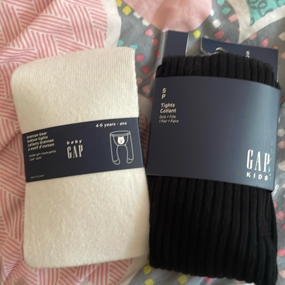 Gap brand new tights. - Picture 1 of 4
